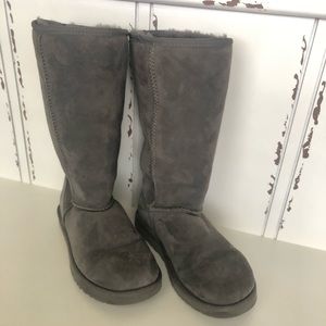 Ugg Tall Boot